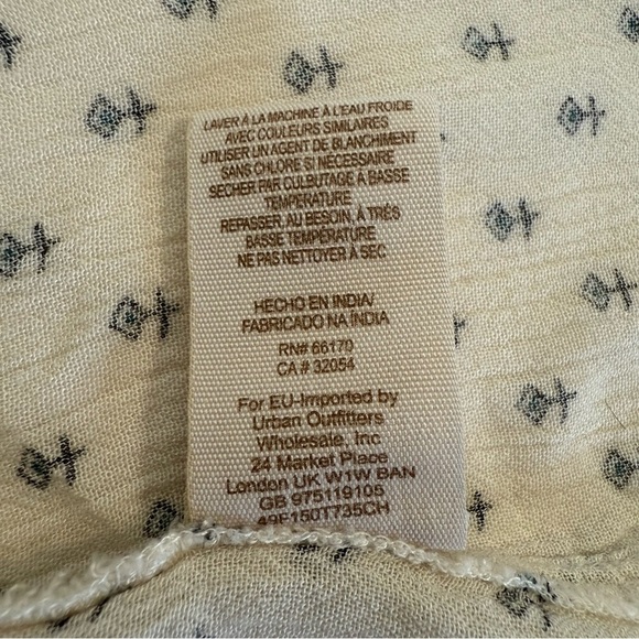 Free People Cream Navy Lightweight Long Sleeve Split Neck Tunic Shirt Top Size S - Picture 10 of 13